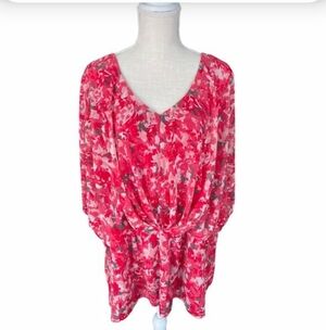 Dana Buchman Vibrant Red and White Blouse